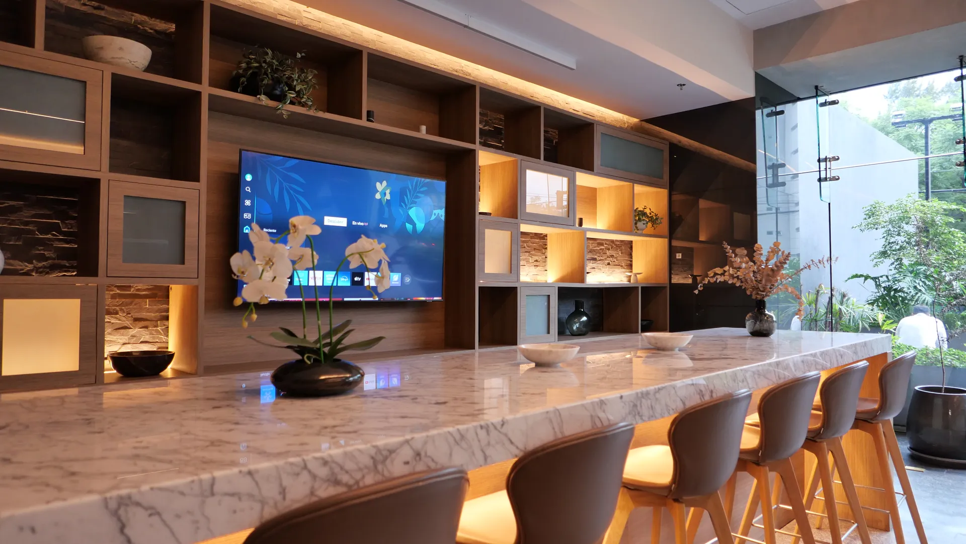 Lobby y Concierge 24-Horas